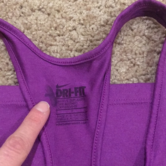 GUC: Nike Dri-Fit running tank too. Size Small. - Picture 7 of 7